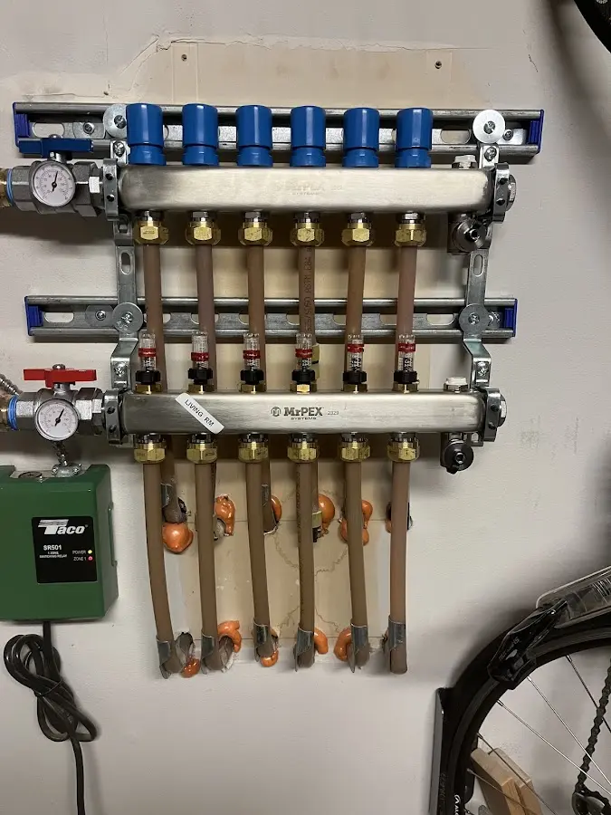 Plumber performing Leak Detection at a residential property in Montebello